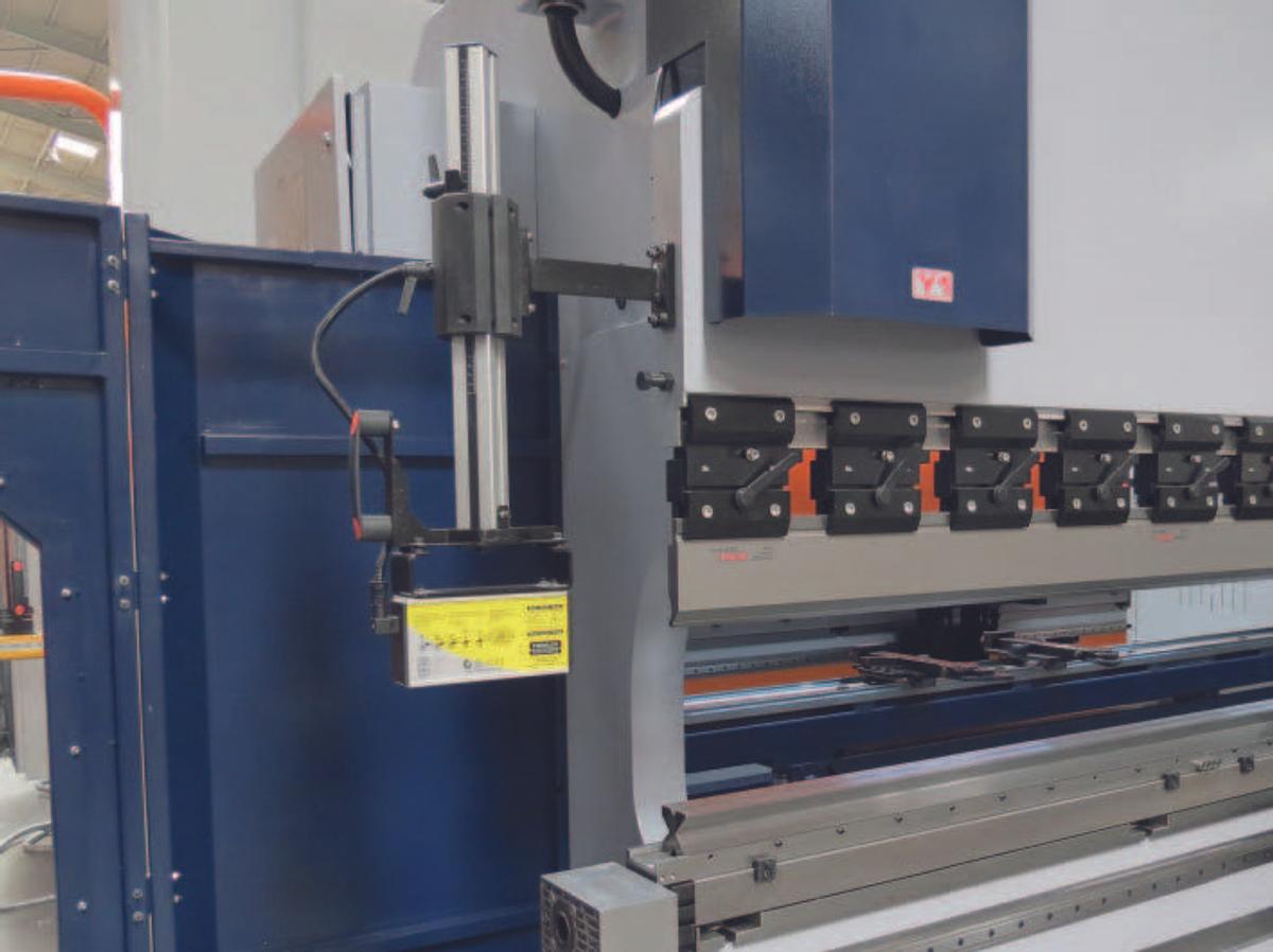 Uzma CAP-E 60400 Hydraulic Pressbrake