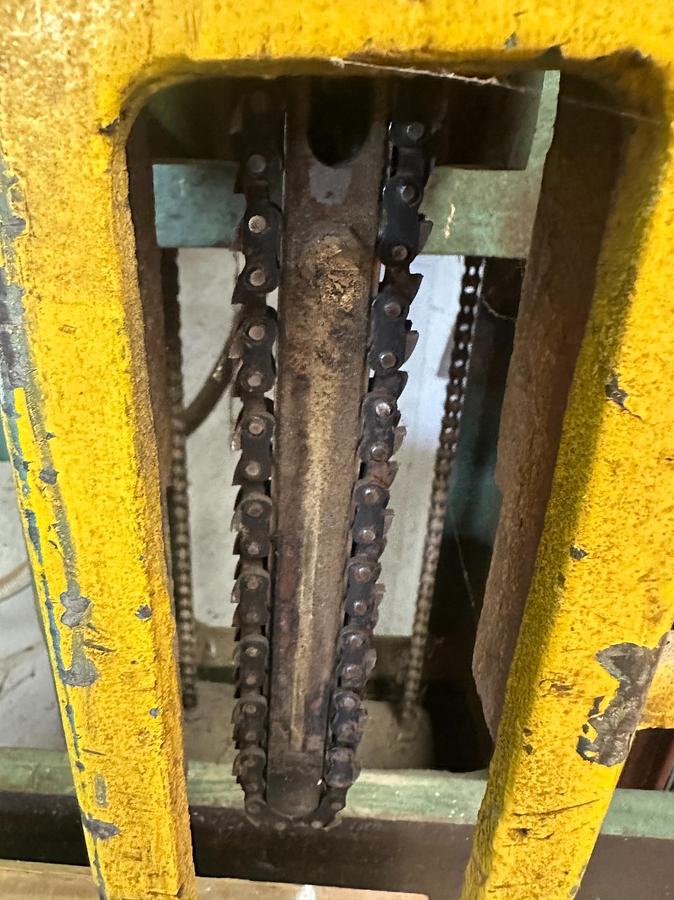 Used Dominion B.A.A. Chain Mortiser for Sale | Woodworking Mortising Machine Ireland