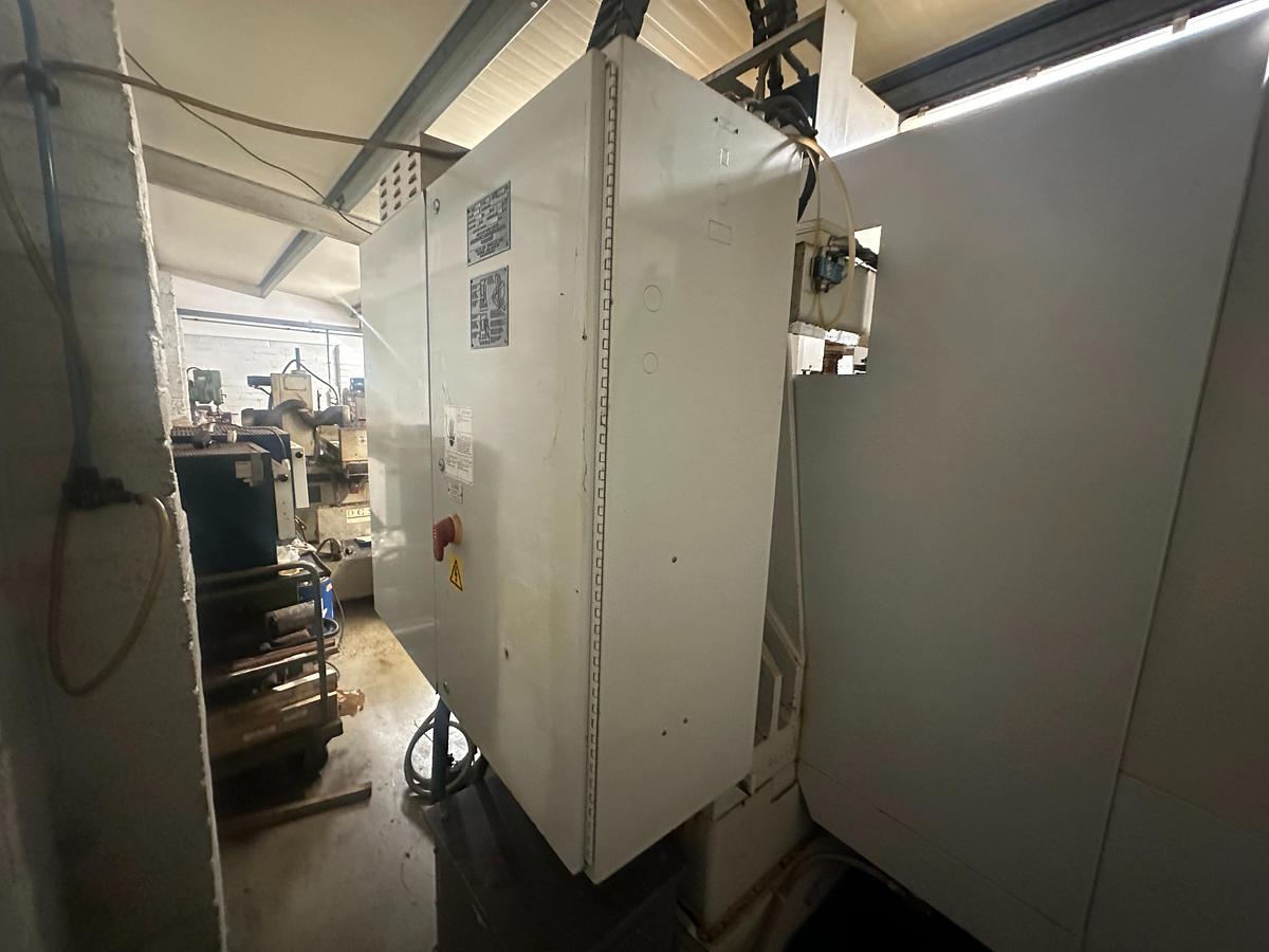Used 2007 Milltronics VM22 CNC VMC | Centurion 7 | 24 Tool ATC
