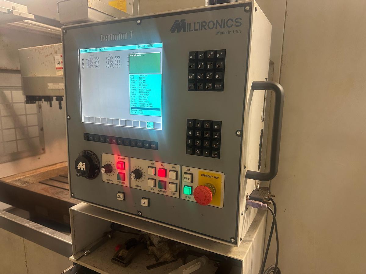 Used 2007 Milltronics VM22 CNC VMC | Centurion 7 | 24 Tool ATC