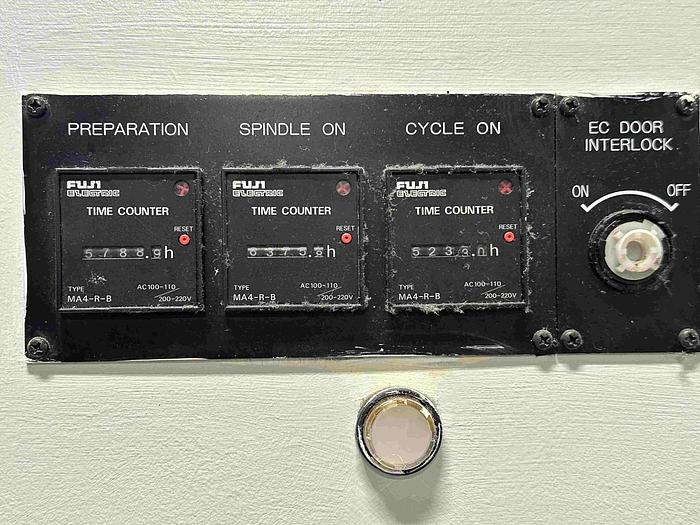 Used 2002 Mitsui Seiki HU40A Horizontal Machining Centre