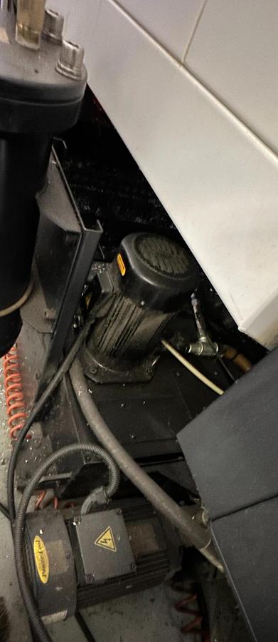 Used 2011 Doosan DNM 650 CNC Machining Centre | Fanuc | 12,000 RPM | 4th Axis Ready