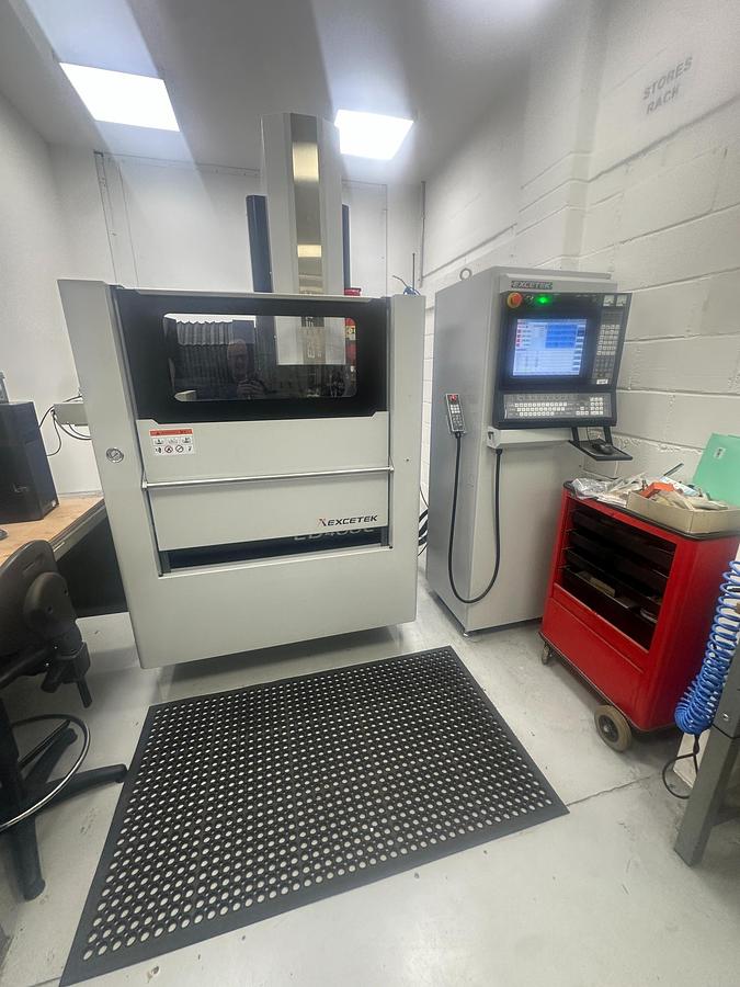 Used 2023 Excetek ED400C CNC Die Sink EDM Machine