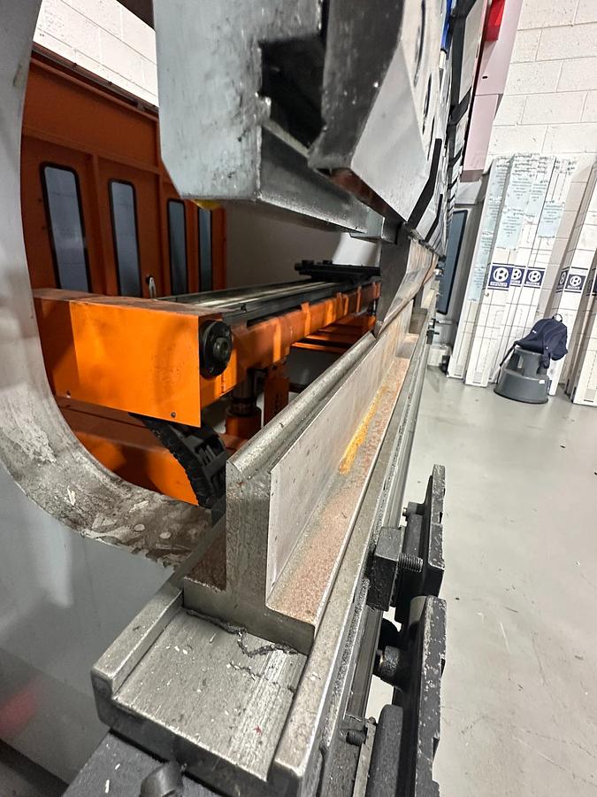 Used 2022 Ermaksan Speed Bend Pro 3100 x 175 CNC Pressbrake