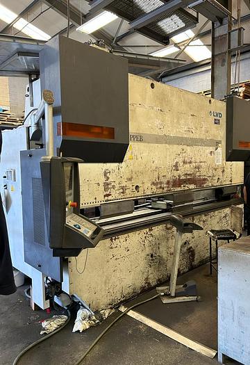 Used 2001 LVD PPEB 170/40 CNC Pressbrake