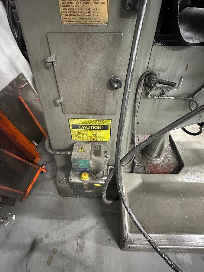 Used 2000 XYZ Edge 1500 Milling Machine