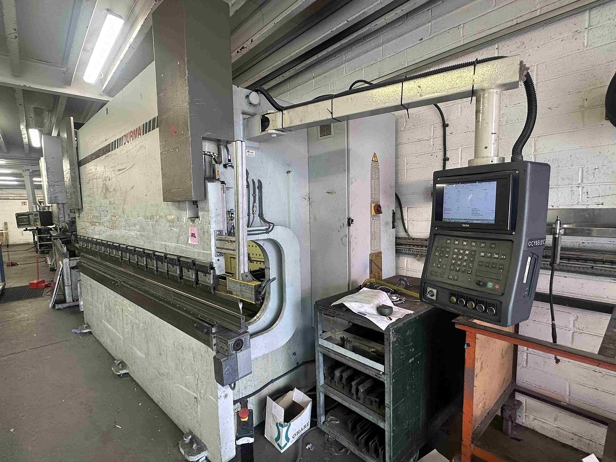 Used Used 2005 Durma HAPCNC 35160 CNC Pressbrake – 160T x 3.5m with Cybelec ModEva 10 Control | Euro Tooling | Ireland