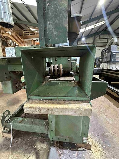 Used 1996 Guilliet KXR Moulder