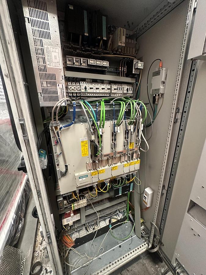 Used 2008 Schütte 305 Linear 5-Axis Tool Grinder – Siemens 840D, New Spindle | UsedMachineToolsIreland.com