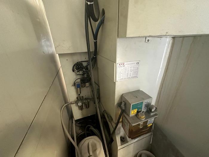 Used 2007 XYZ  710 VMC Vertical Machining Centre