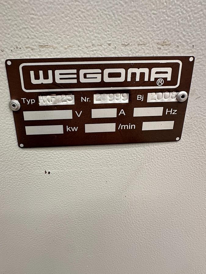 Used 2008 Wegoma AKF125 End Milling Machine