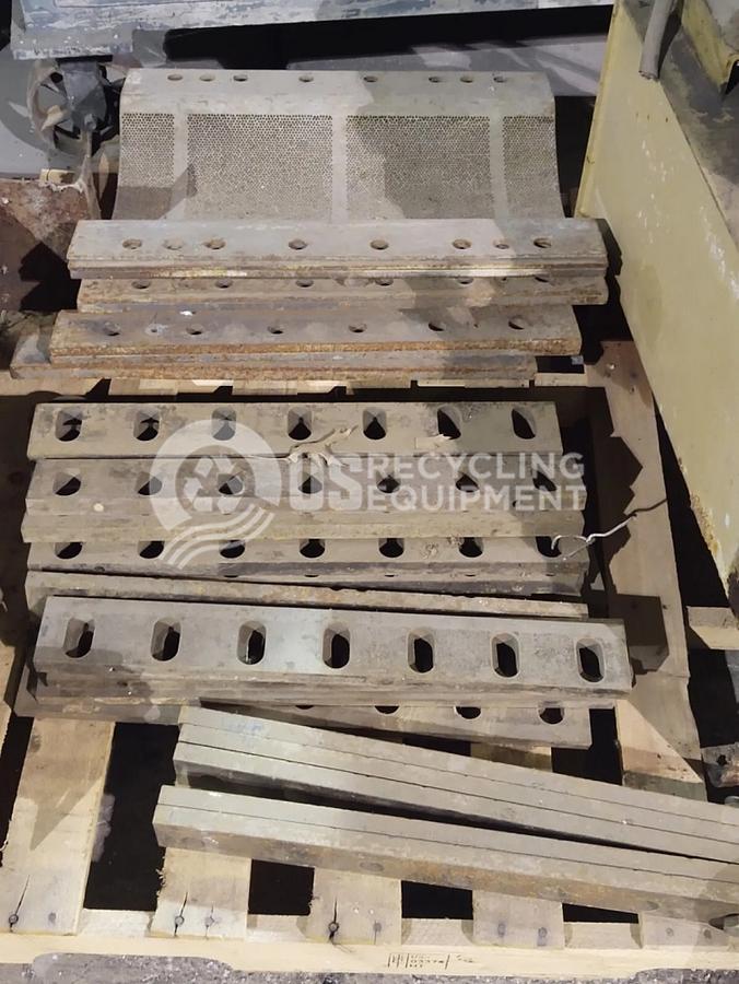 Used Triple S SEC-24 Husky