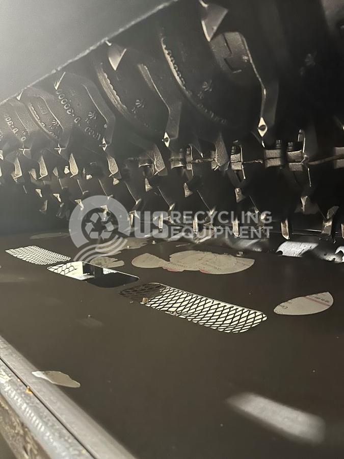 Used Bloapco 3CAJ-2558J 3 Shaft Shredder