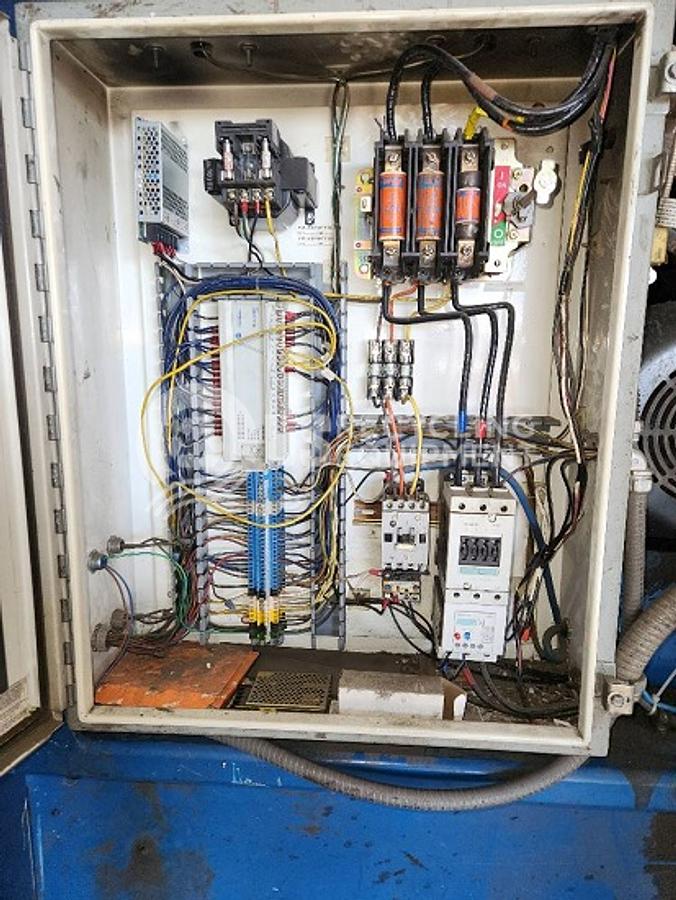 Used 1998 Excel EX-62 Closed Door Baler