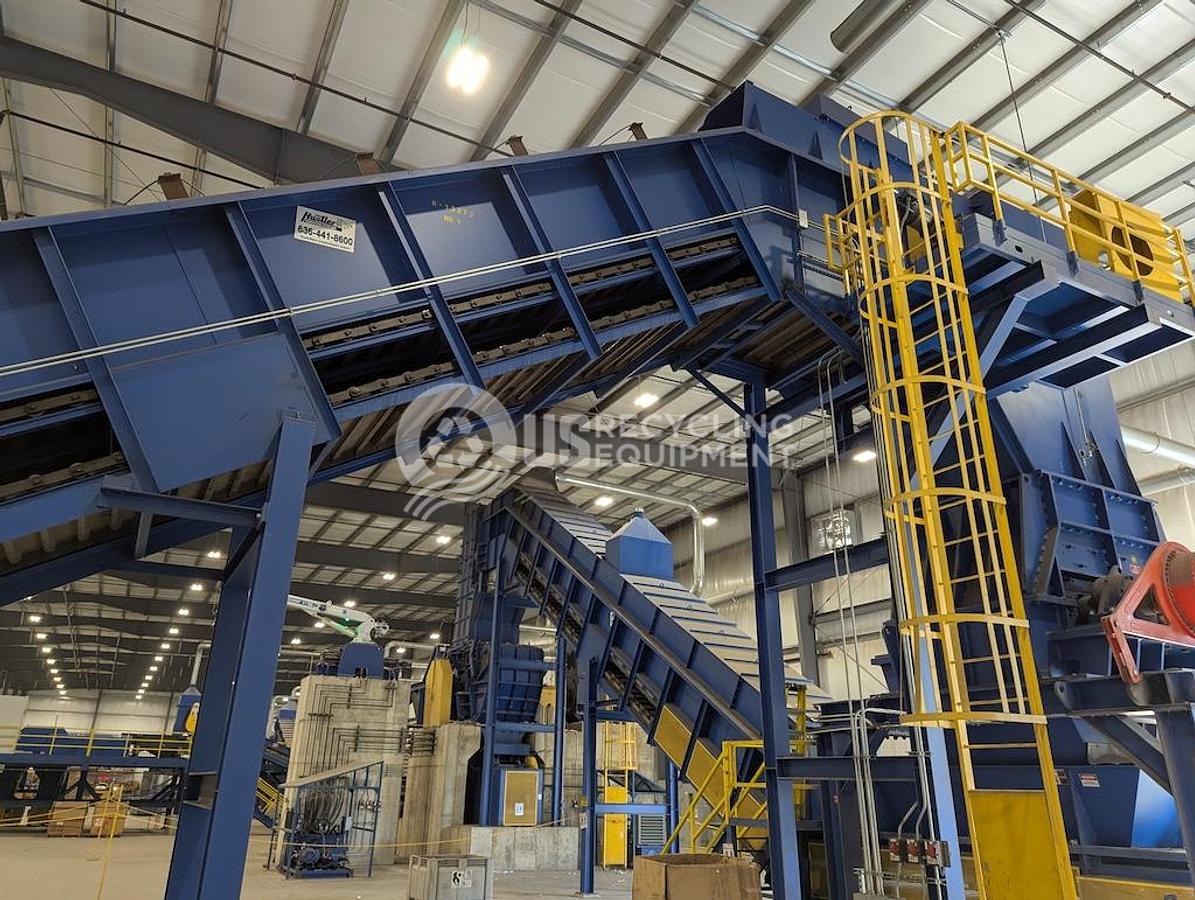 Used American Pulverizer 400HP Pre-Shredder and Conveyor