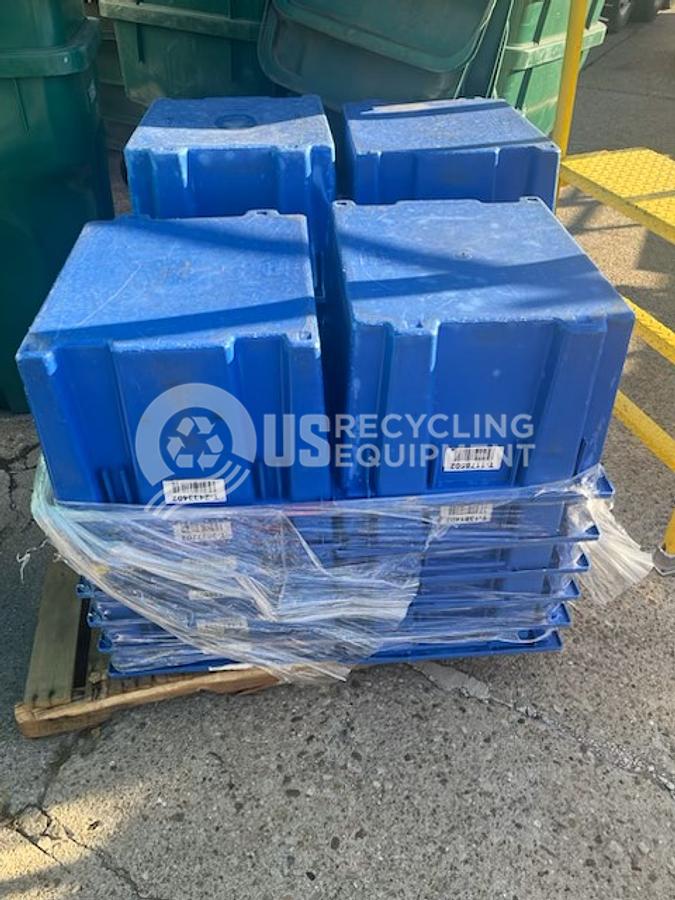 Used Unknown Manufacturer: New 500 - 18 Gallon Tubs