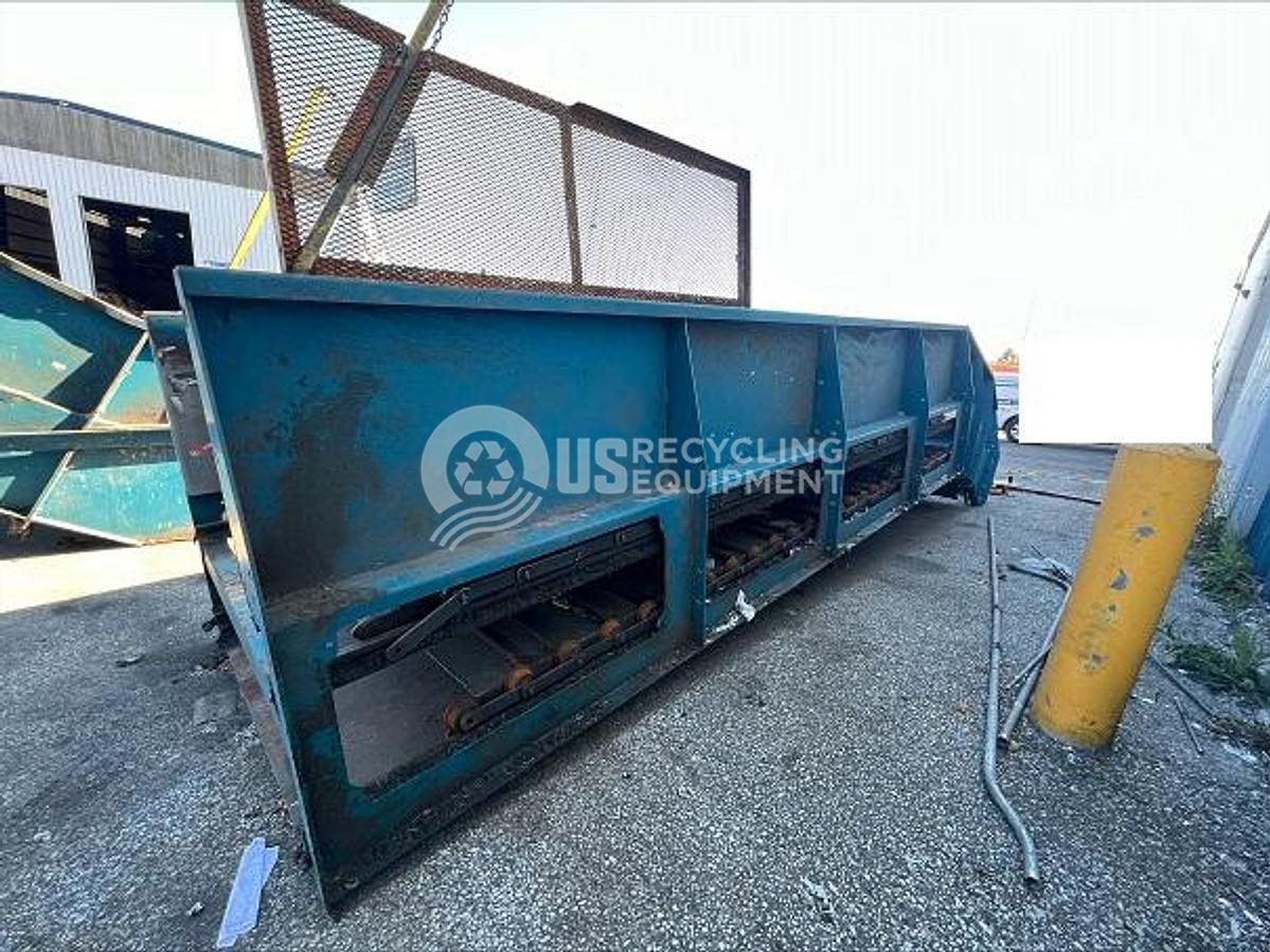Used Unknown Manufacturer: Used Combo Infeed Conveyor with Pit