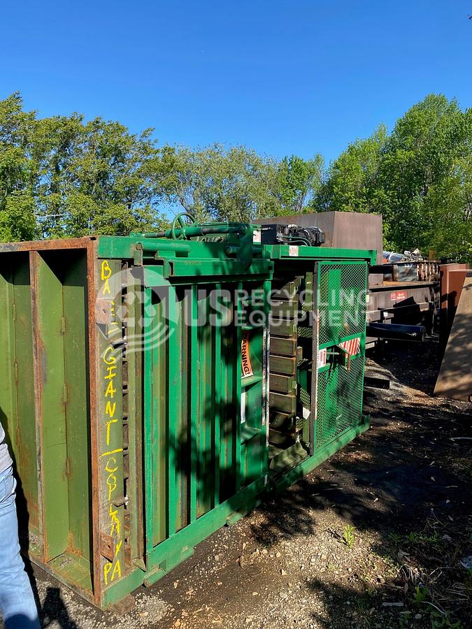 Used Bace/Harmony/Load King/PTR Seven (7) Vertical Balers