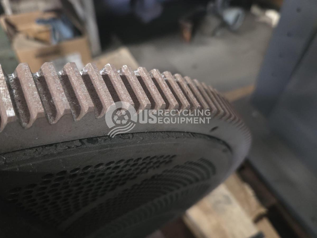 Used Gneuss SF150 Automatic Screen Changer