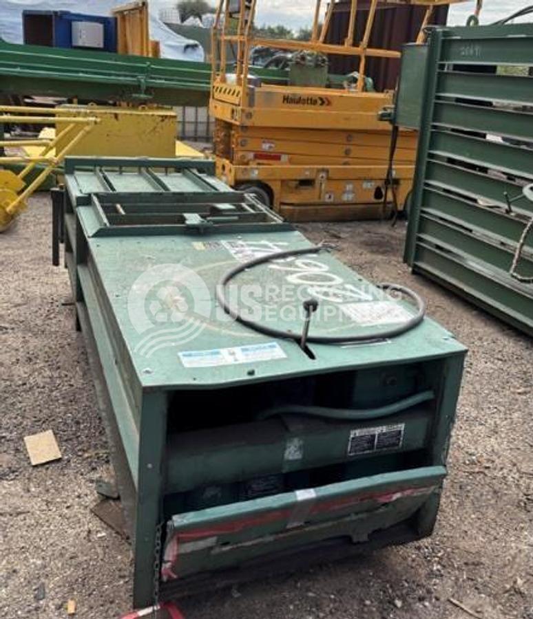 Used Economy Baler Mobile Mini Mite Closed Door Horizontal