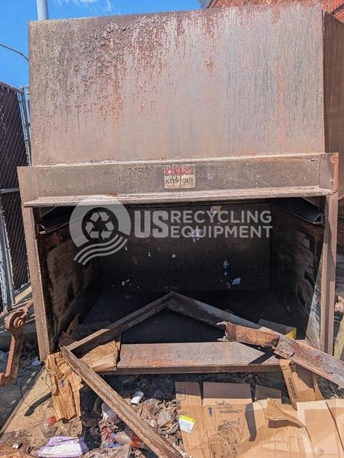 Used 1999 Wastequip 245HD Stationary Compactor