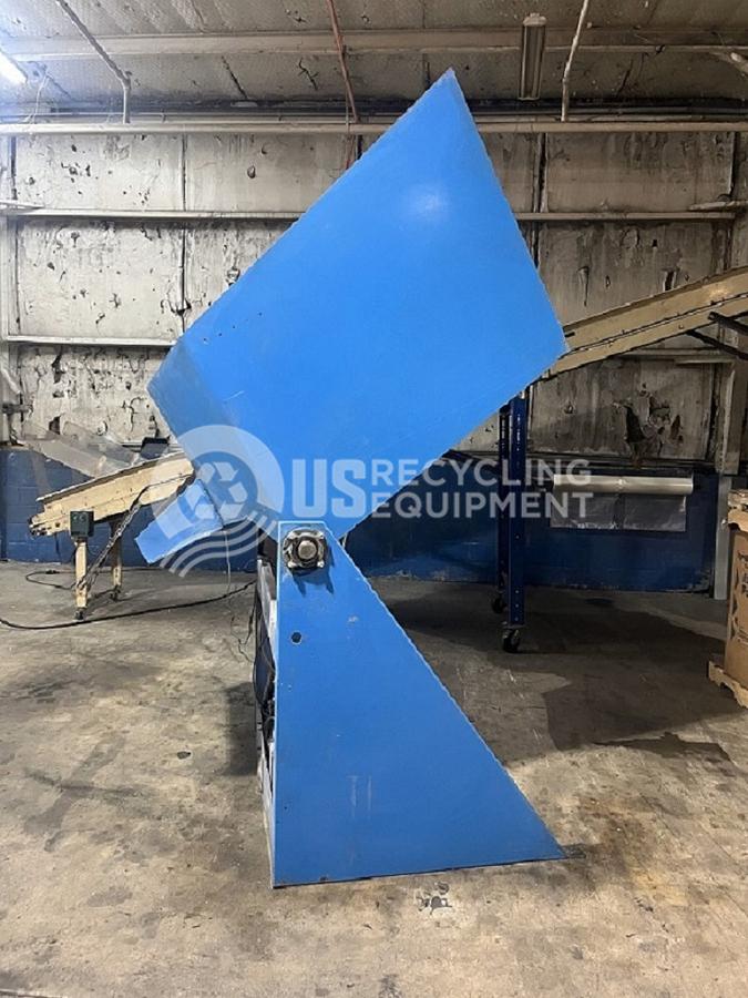 Used Universal Dynamics 352550 48" W Box Dumper
