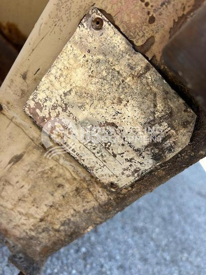 Used Marathon / Unknown Two 30 Yard Self Contained: (1) RJ-250SC & (1) unidentified