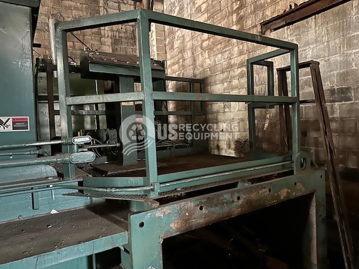 Used 1999 Harris HRB-617-VXP