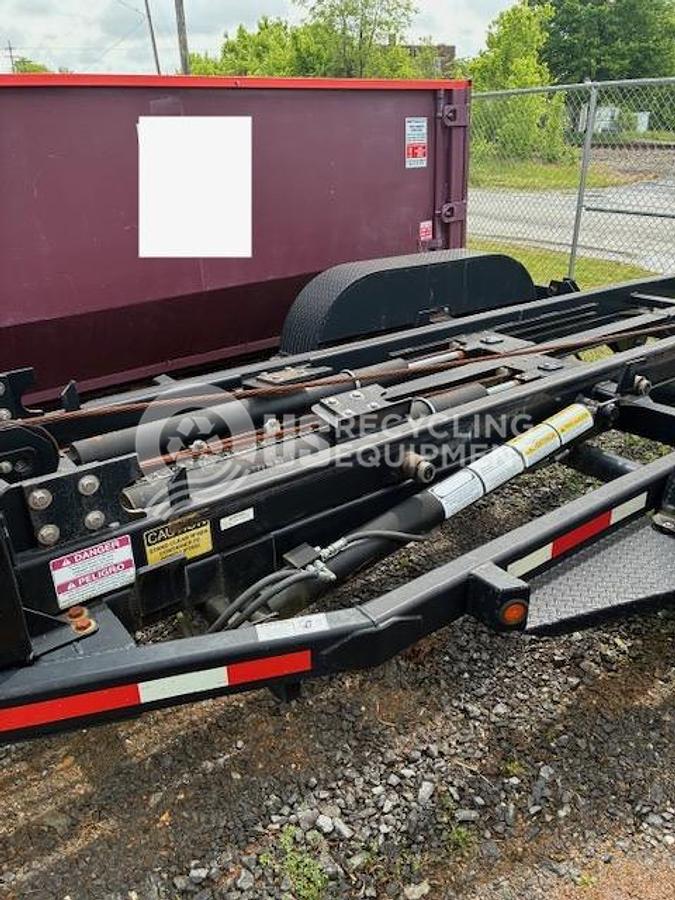 Used Nedland 16K Hydraulic Roll Off Trailer & 6 Dumpsters
