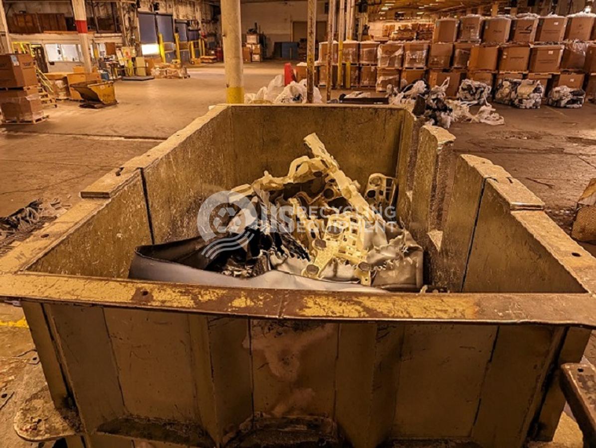 Used Republic/Cumberland Split-Apart Shredder & Granulator System