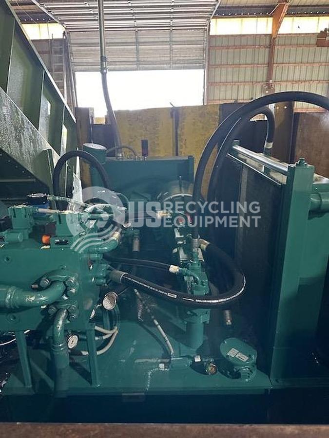 Used 2009 Harris Badger 100S-2-11/8 with Conveyor