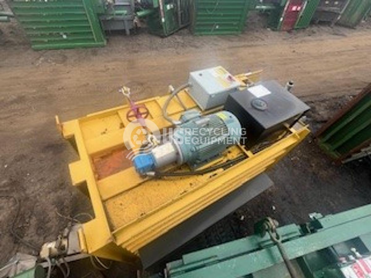 Used Bace/Harmony/Load King/PTR Seven (7) Vertical Balers