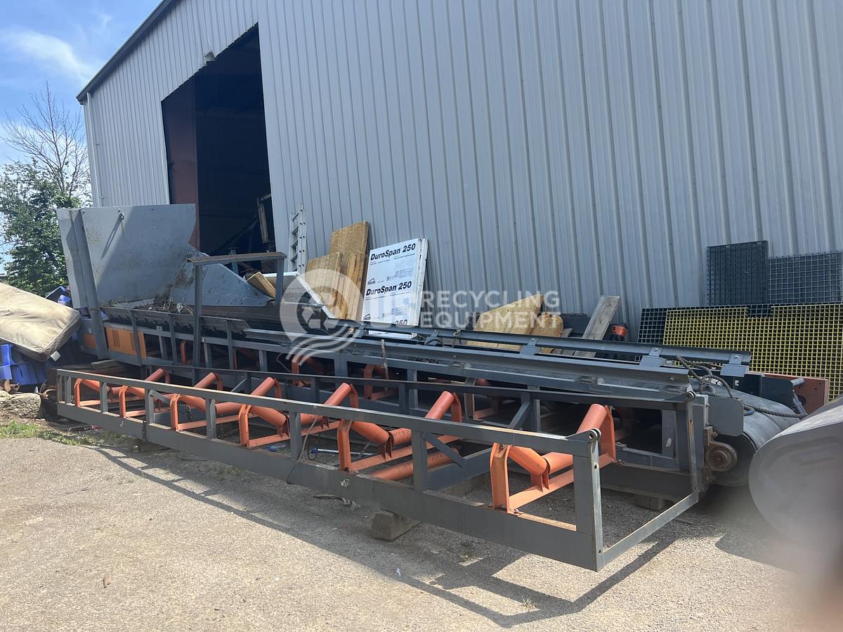 Used Unknown Manufacturer: Used U Shaped Feeder Conveyor