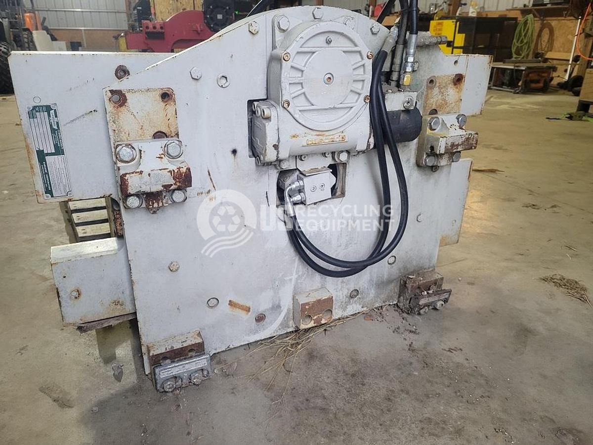 Used 2013 Cascade 35D-22024 Rotator Box Clamp
