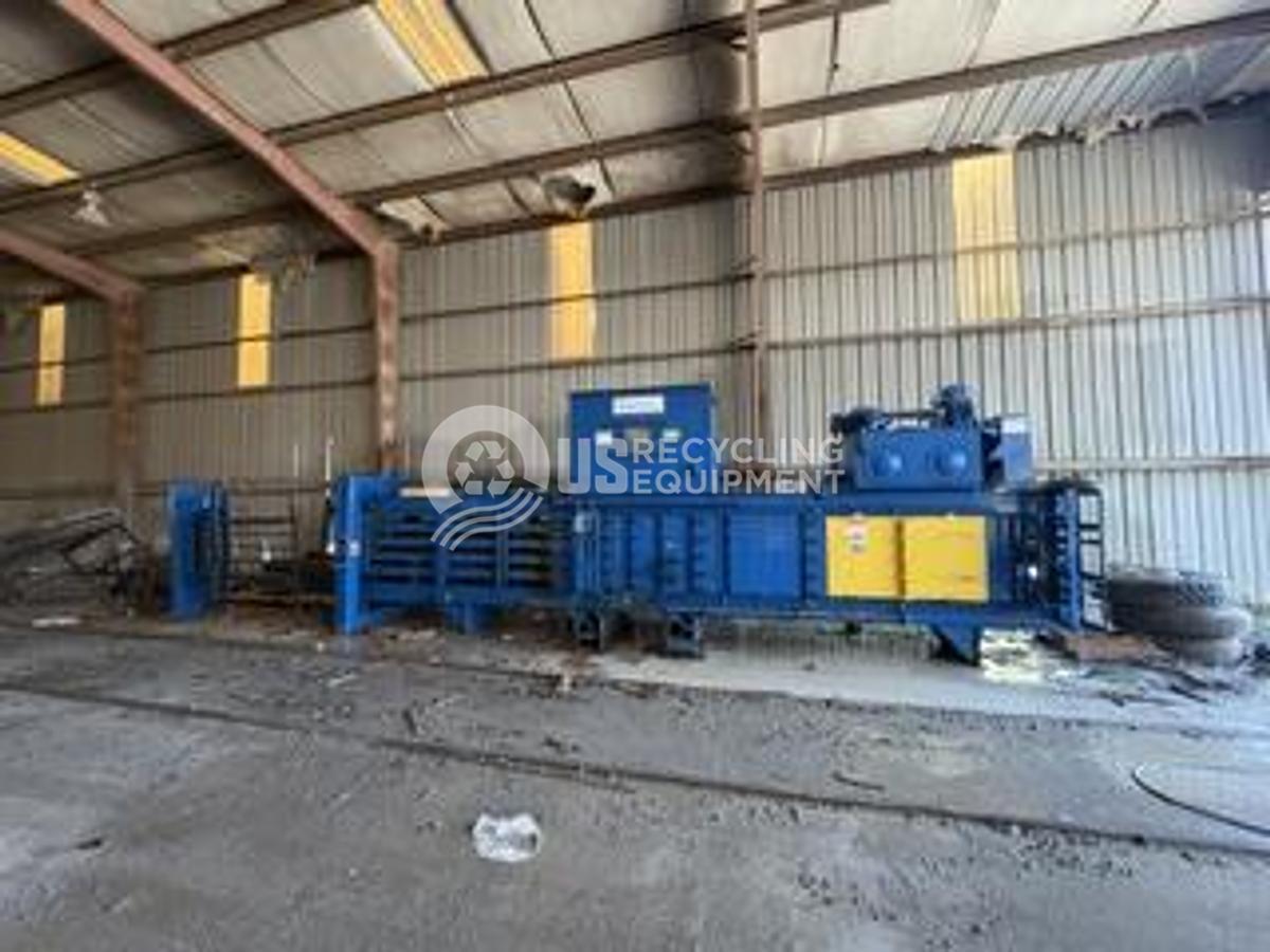 Used 2002 IBC AT-765-EXP-30 Auto Tie Horizontal Baler