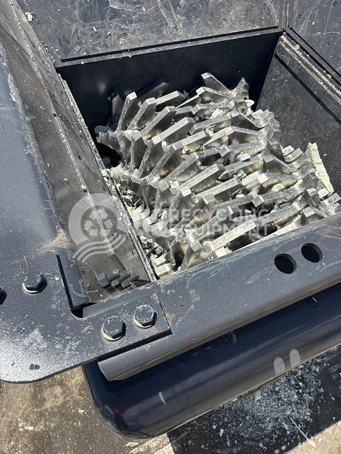 Used Symco SB-200 Switchblade Mobile Shredder