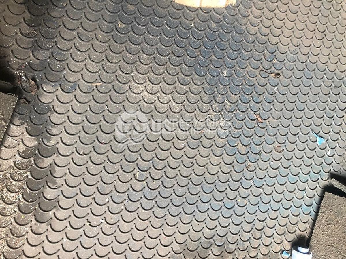 Used Unknown Manufacturer: Used 22" Infeed Conveyor