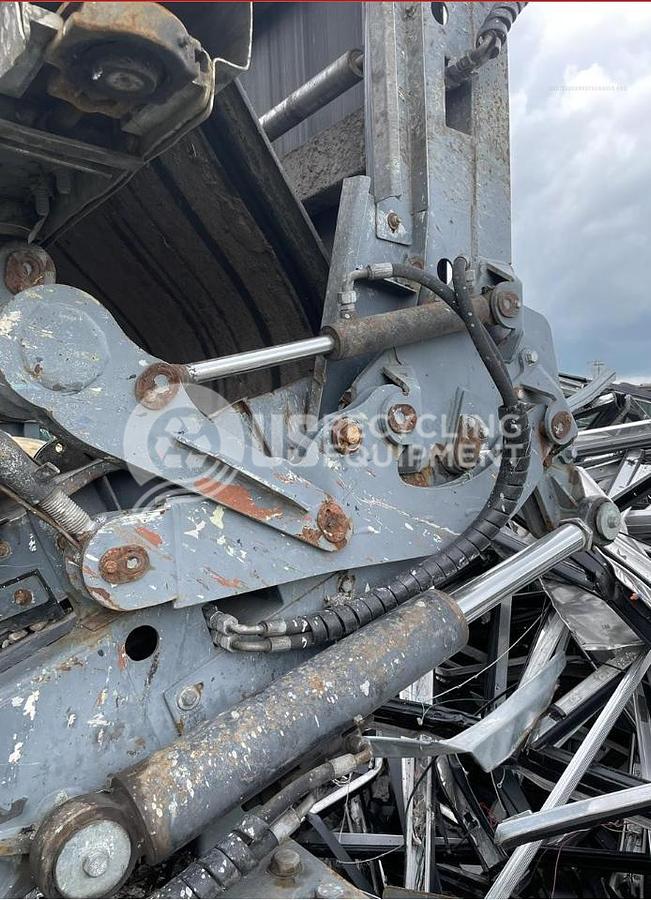 Used 2014 M&J 4000M Mobile Shredder