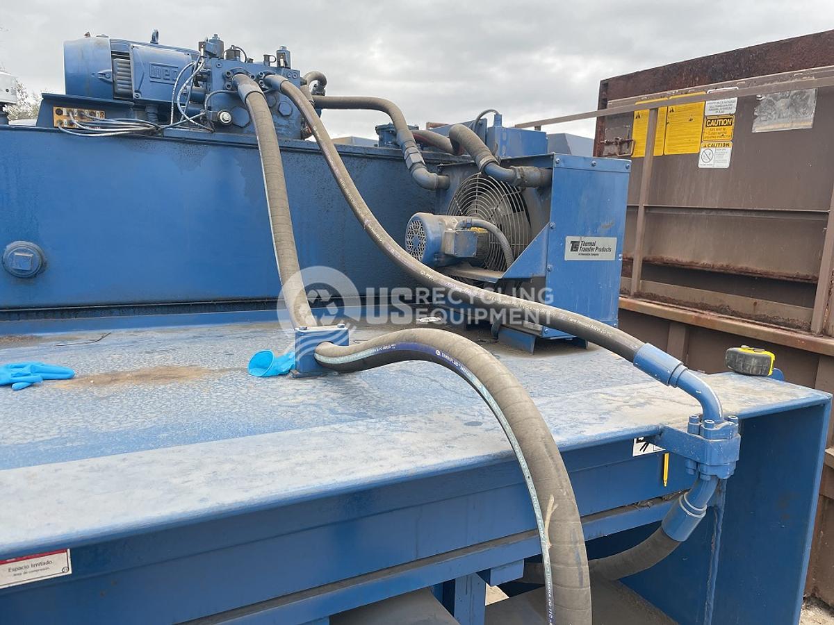 Used 2012 American PW-3560L-820 with Conveyor