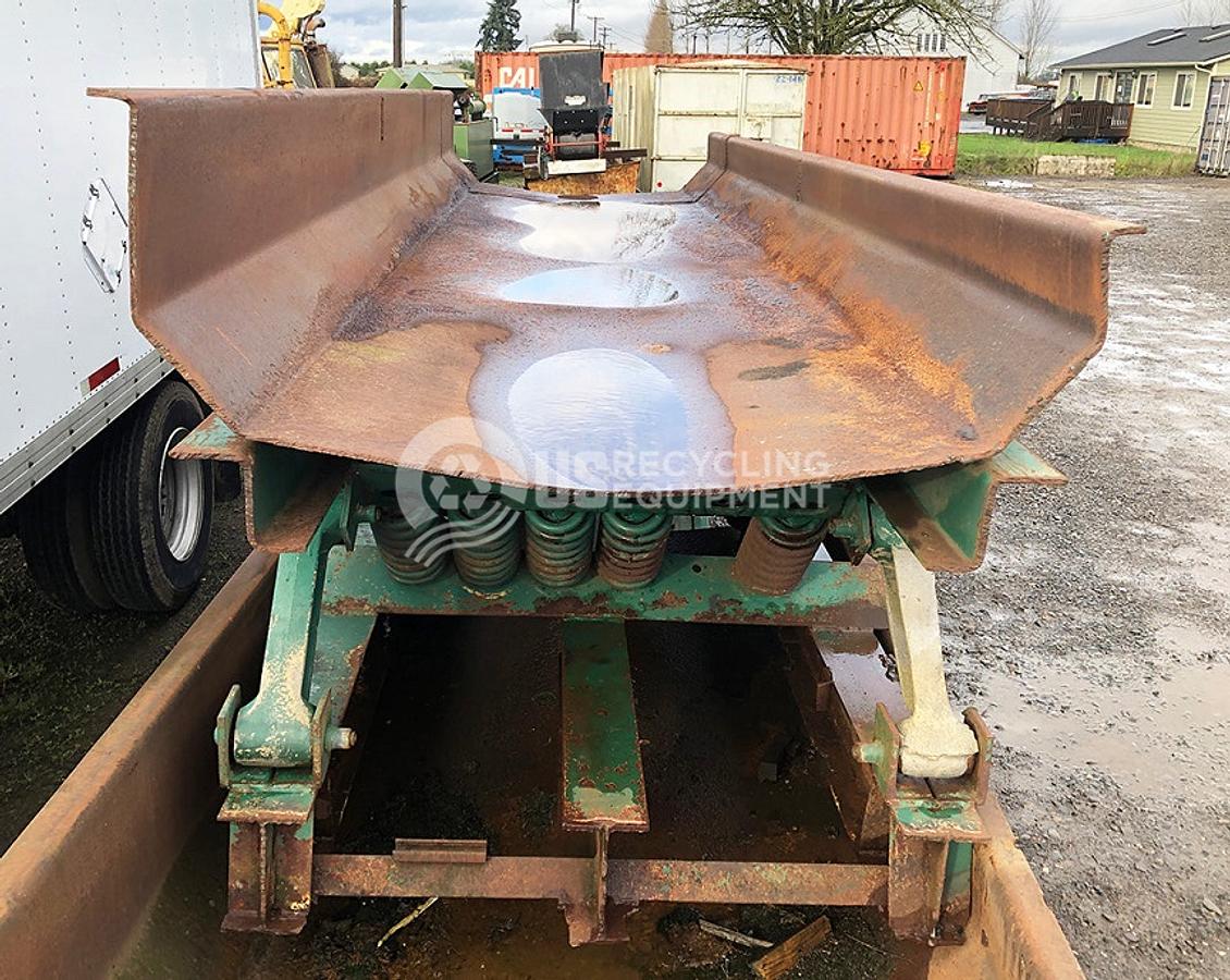 Used Carrier 4 Section Vibratory Conveyor