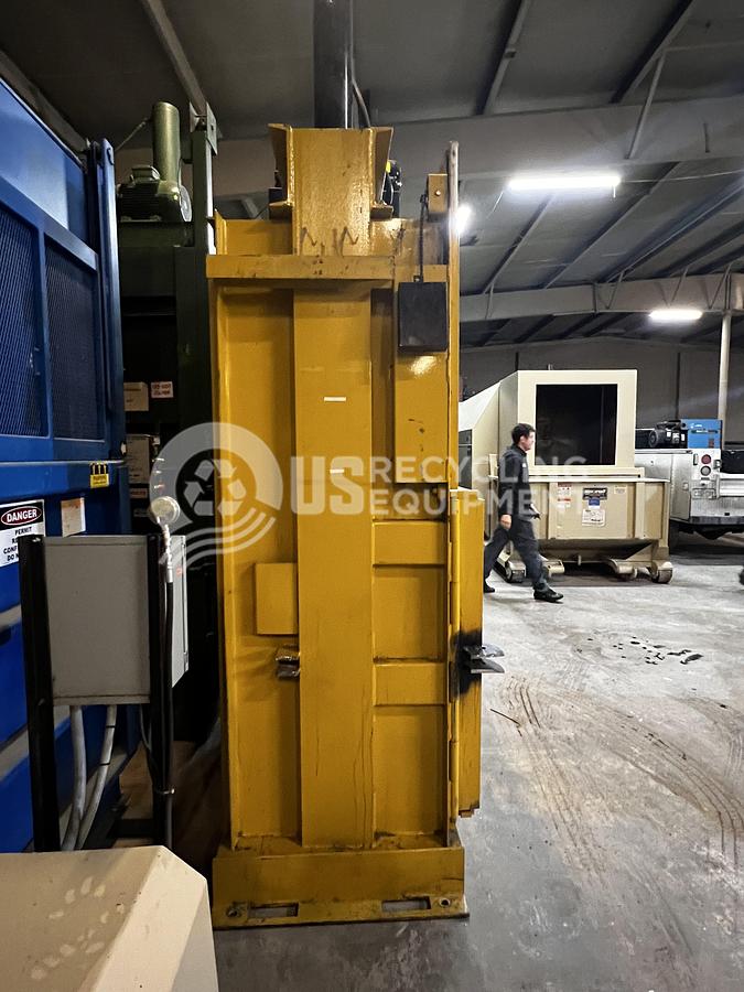 Refurbished 60" Harmony Vertical Baler