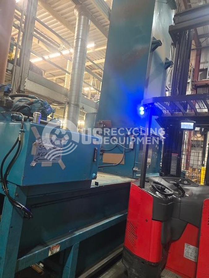 Used Maren 72/48-312 Closed Door Horizontal Baler