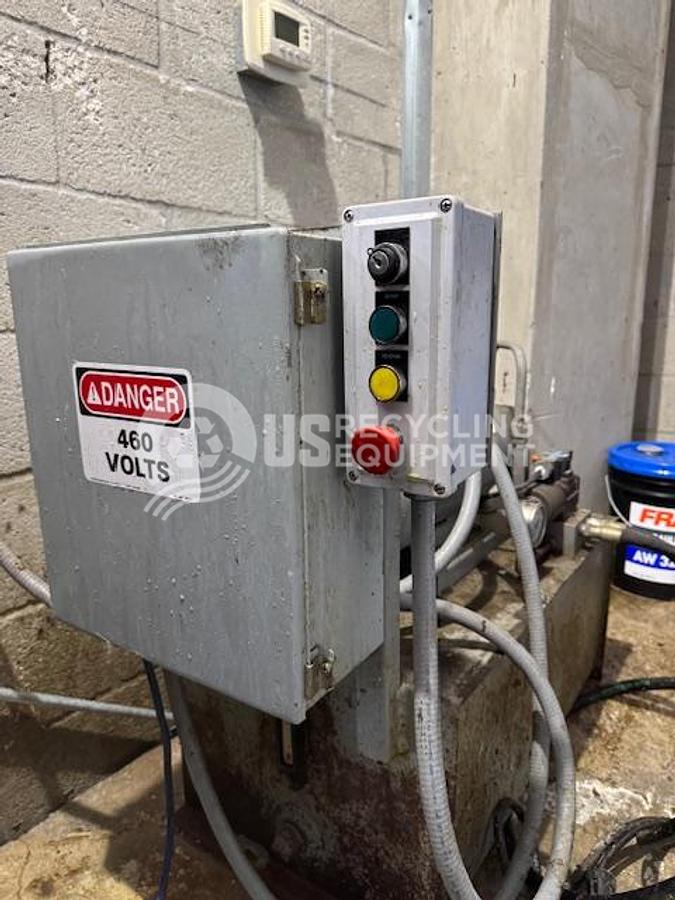 Used Bes-Pac 10 Yard Self Contained