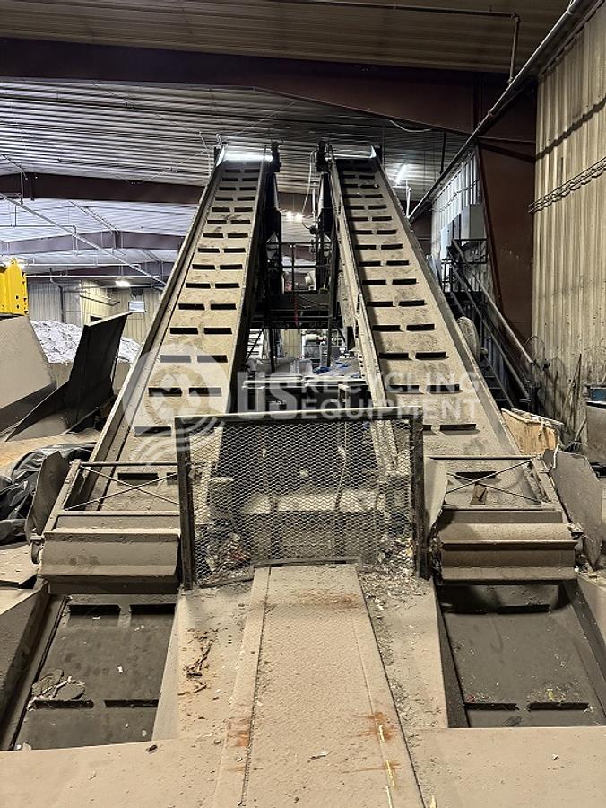 Used Unknown Manufacturer: Used 44' Cleated Infeed Conveyor