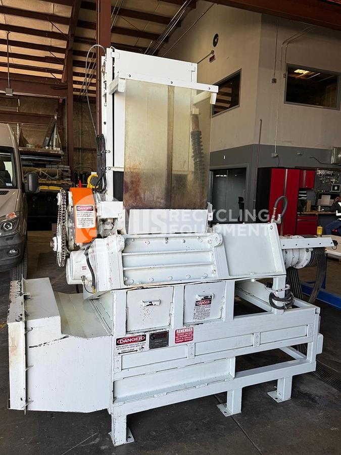 Used 2013 Shredfast 20" x 24" Dual Shaft