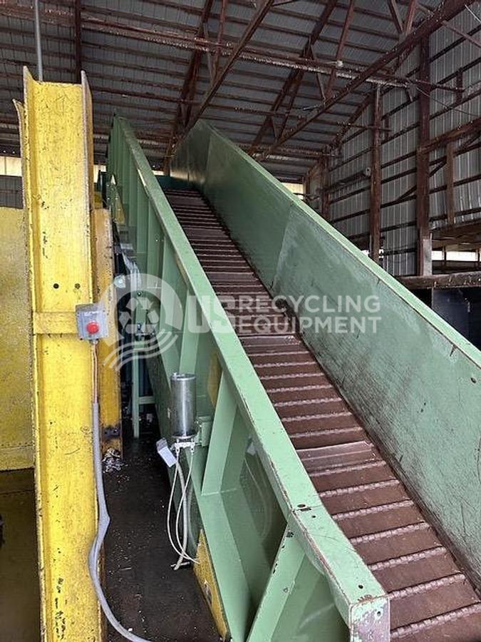 Used 2009 Harris Badger 100S-2-11/8 with Conveyor