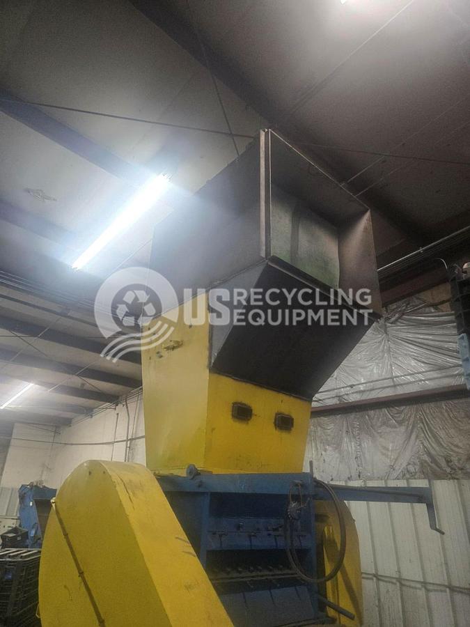 Used Unknown Manufacturer Used 150HP Granulator with Conveyor