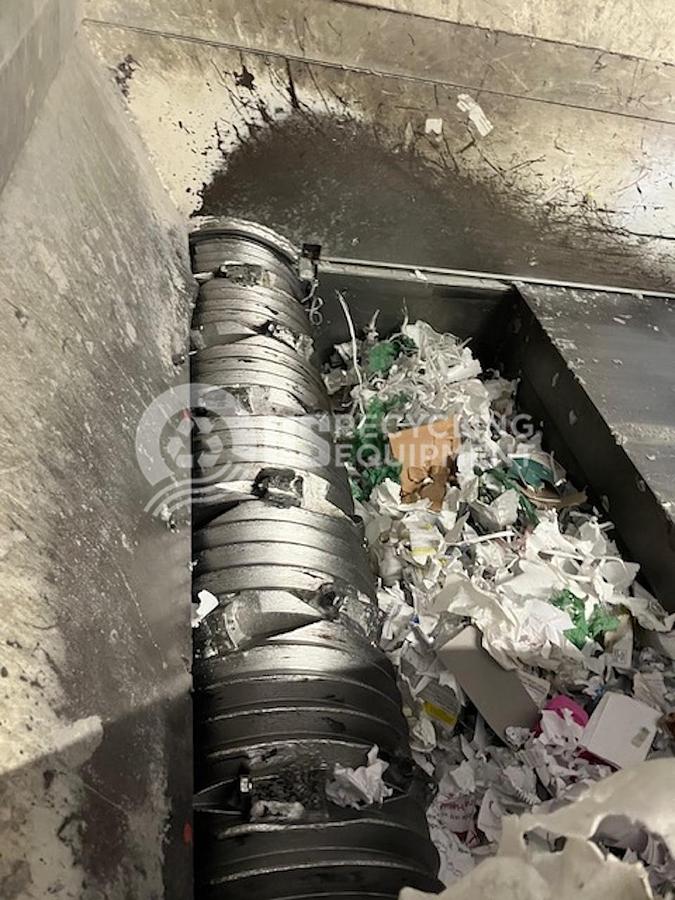 Used 2001 Vecoplan RG 52-60SWU Single Shaft