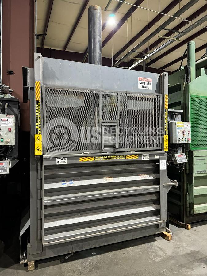 Used 2014 Bace (2) VMAXX26 Vertical Baler