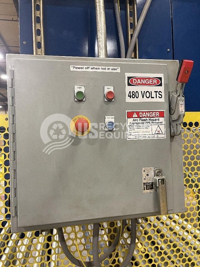 Used 2019 GMI Gomaplast 48X30-25T Guillotine